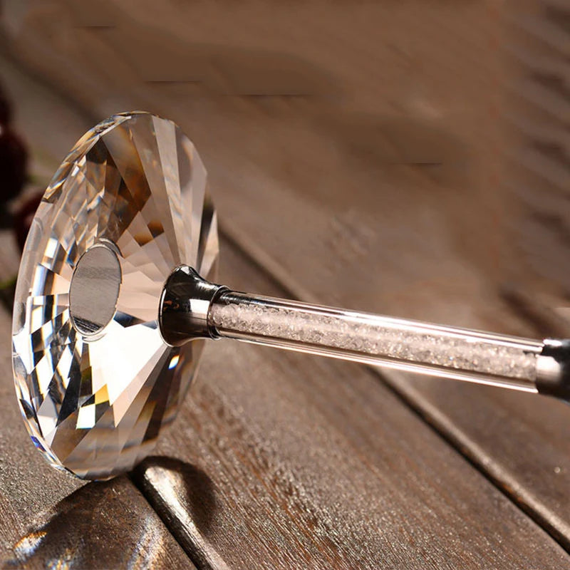 Taça de vinho de cristal